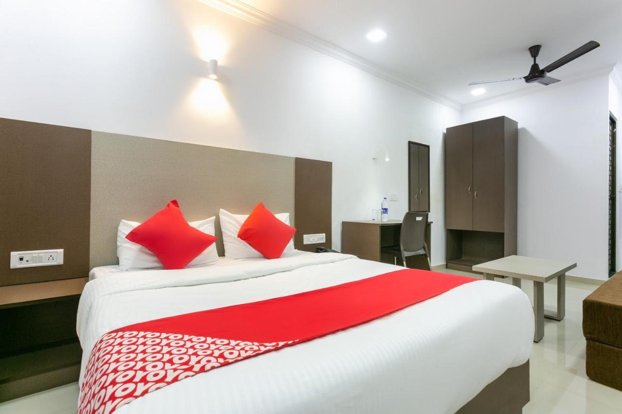 Collection O 74412 Ardaas Residency Hotel Mumbai Exterior photo
